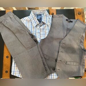 Boys suit set